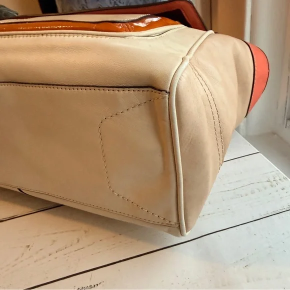 COACH | Louisa Satchel (2011) #19276, Beige and Coral Color Block - Picture 12 of 17